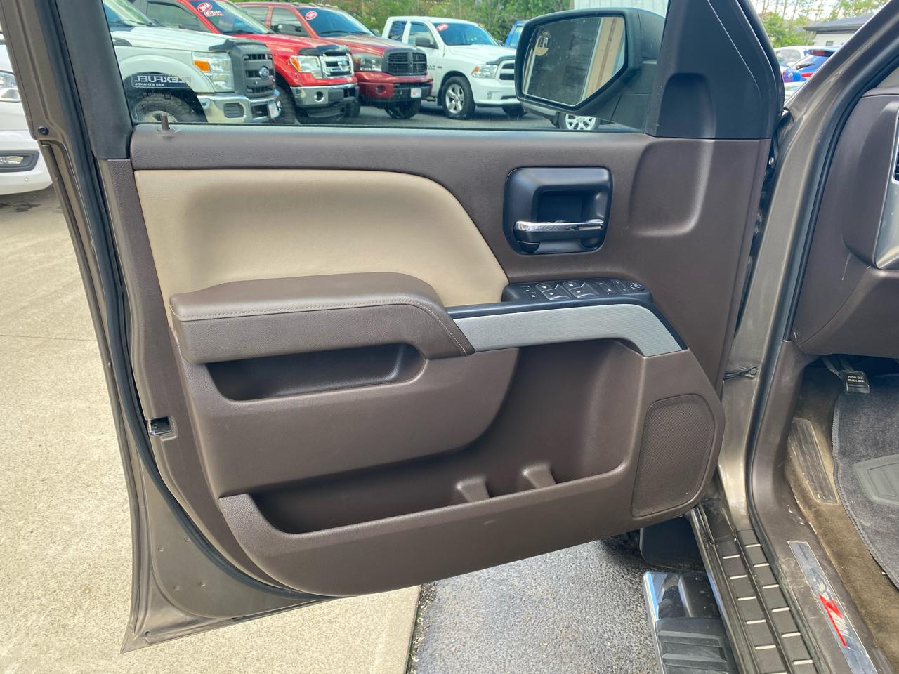 Chevrolet Silverado 1500 4WD Crew Cab 143.5" LT w/2LT 2014