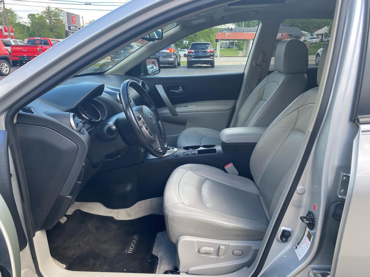Nissan Rogue AWD 4dr SL 2013