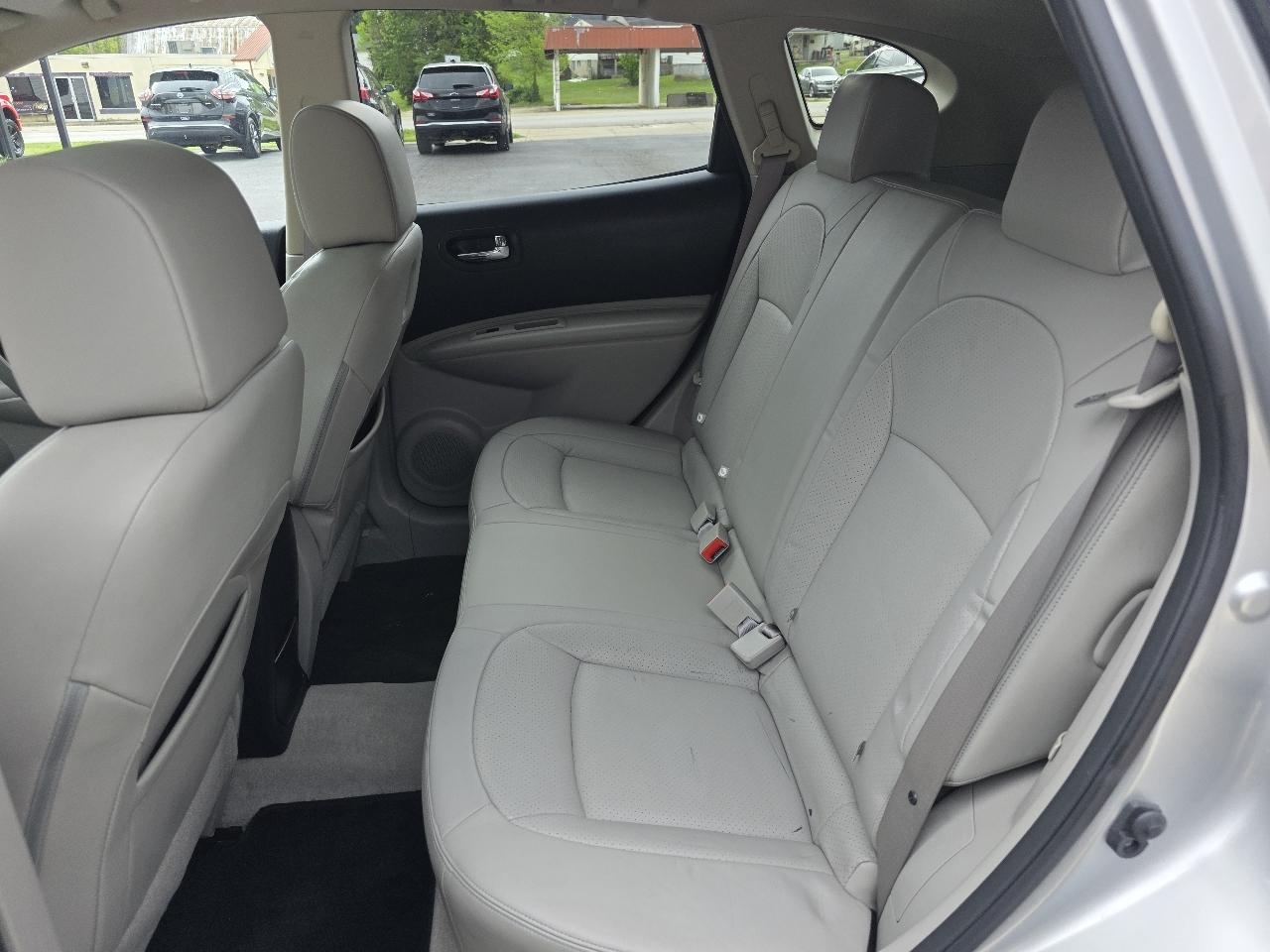 Nissan Rogue AWD 4dr SL 2013