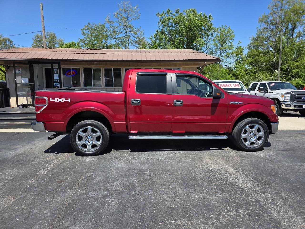 Ford F-150 4WD SuperCrew 145" XLT 2013