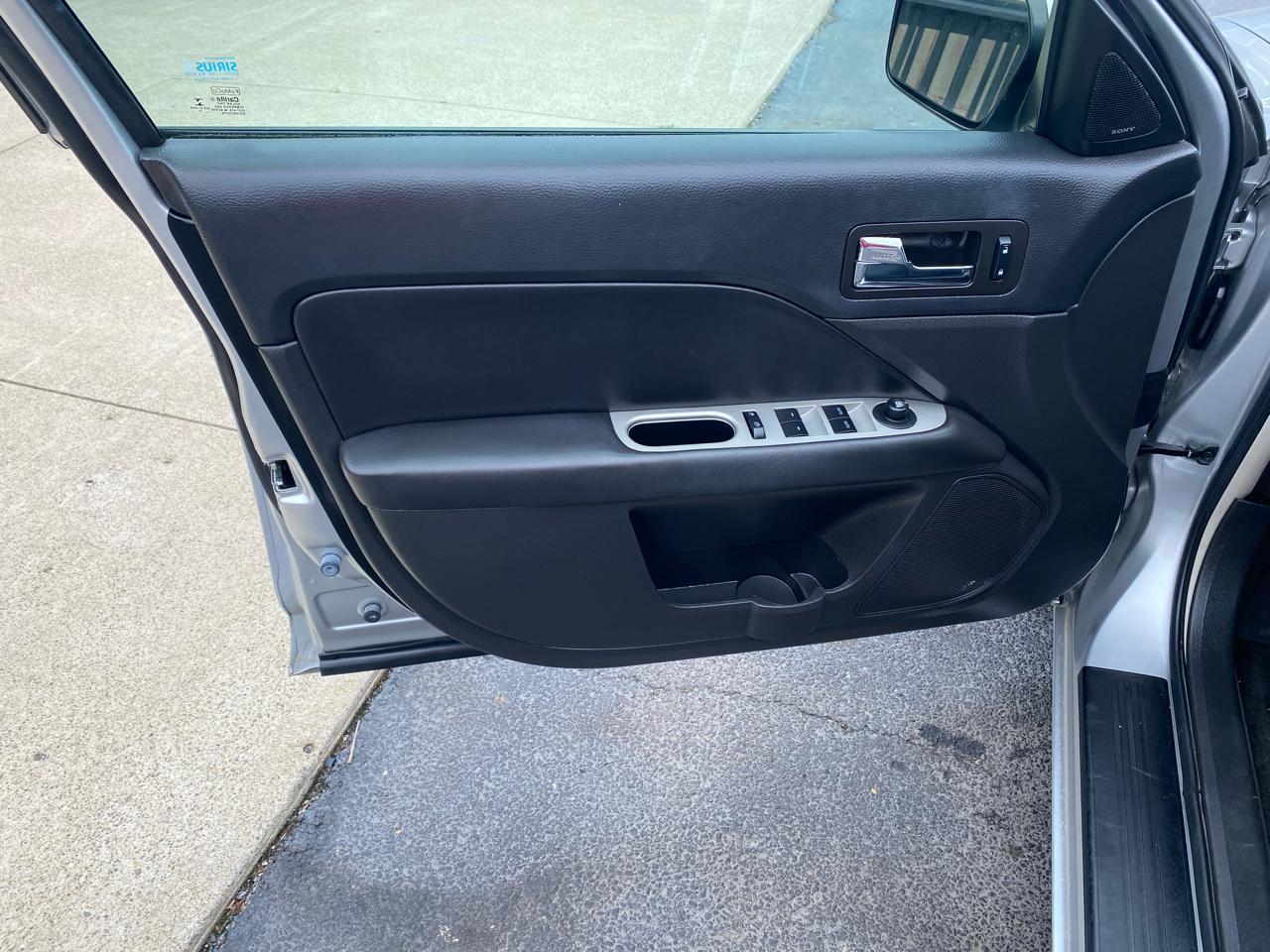 Ford Fusion 4dr Sdn SEL FWD 2012
