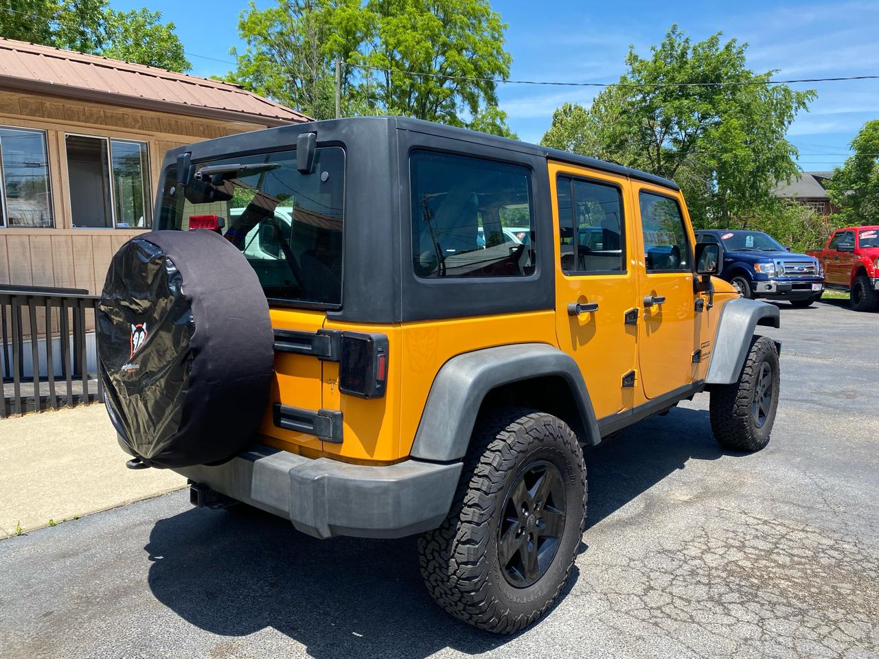 Jeep Wrangler Unlimited 4WD 4dr Sport 2012