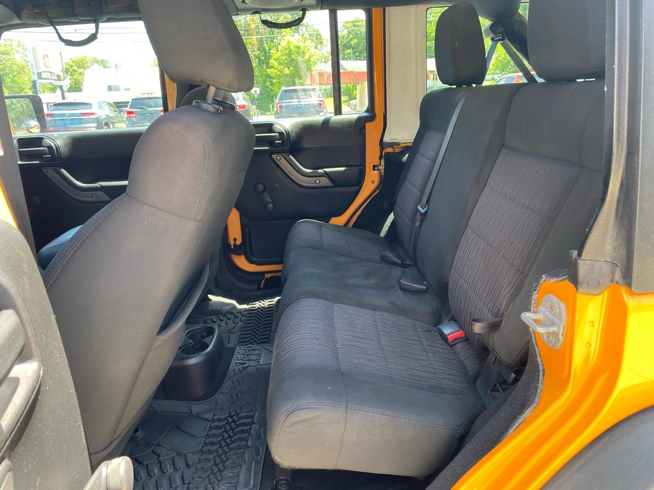 Jeep Wrangler Unlimited 4WD 4dr Sport 2012