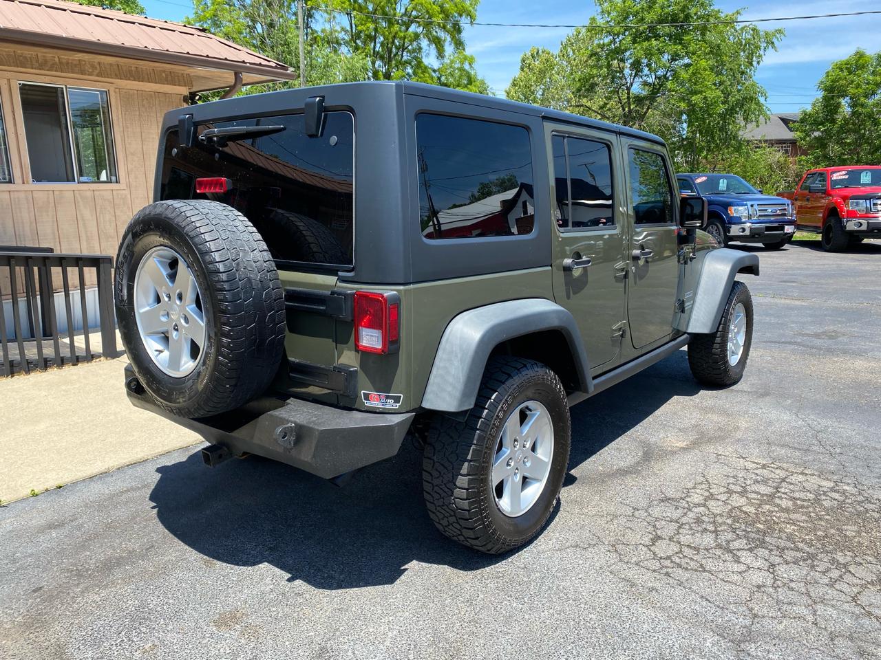 Jeep Wrangler Unlimited 4WD 4dr Sport 2015