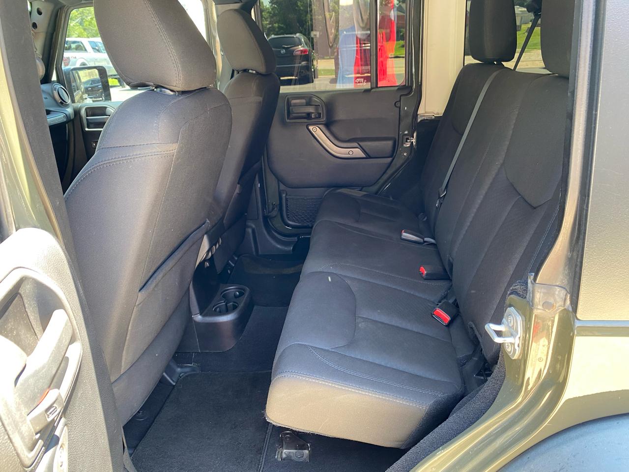 Jeep Wrangler Unlimited 4WD 4dr Sport 2015