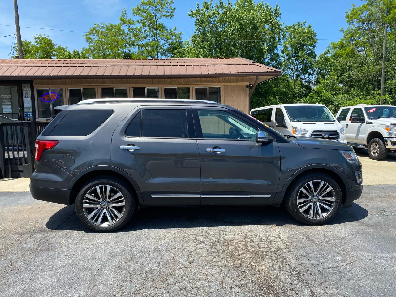 Ford Explorer Platinum 4WD 2017