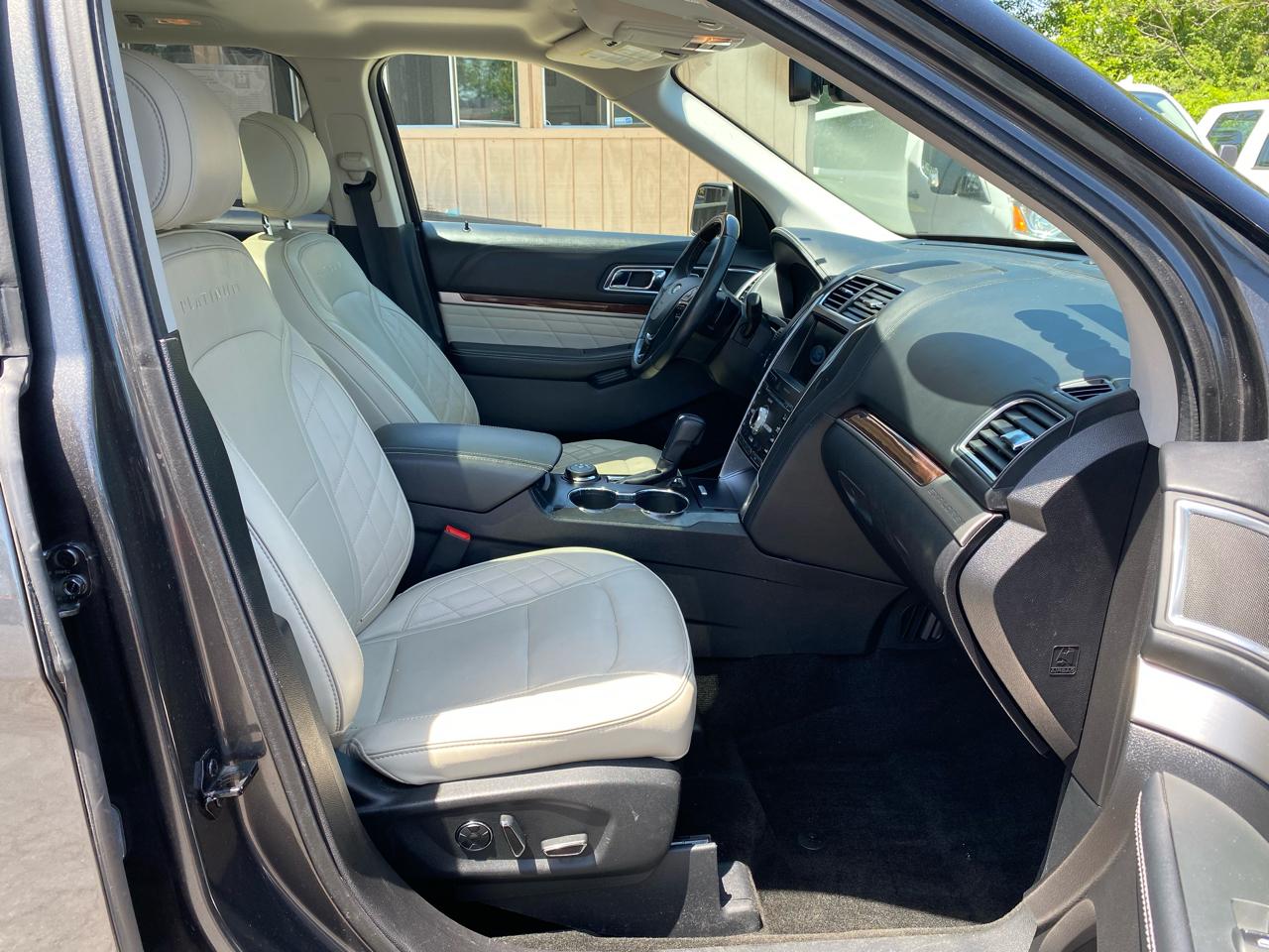 Ford Explorer Platinum 4WD 2017