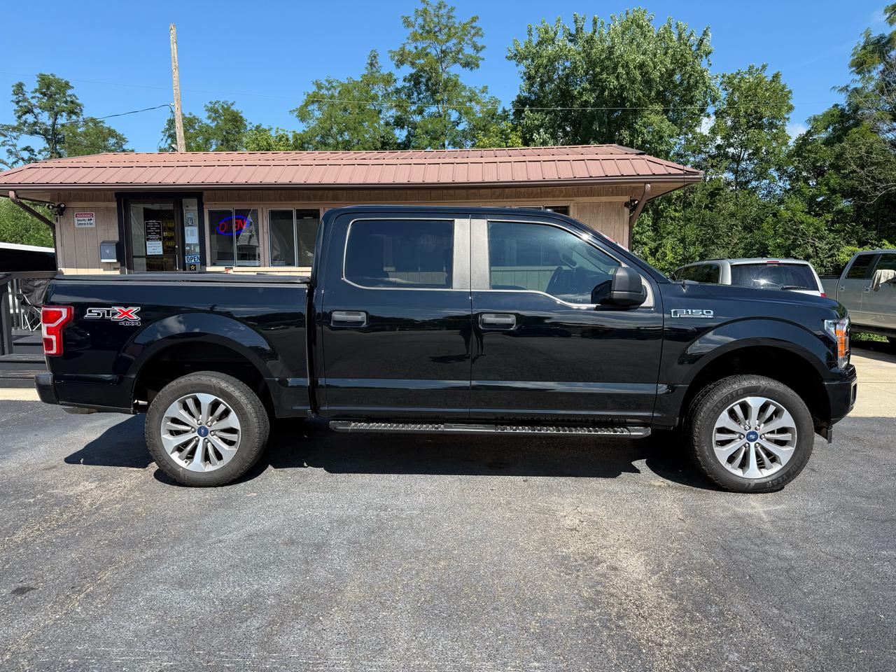 Ford F-150 4WD SuperCab 145" XL 2018