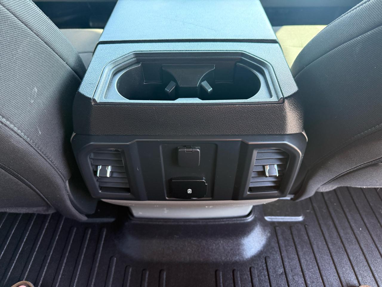 Ford F-150 4WD SuperCab 145" XL 2018