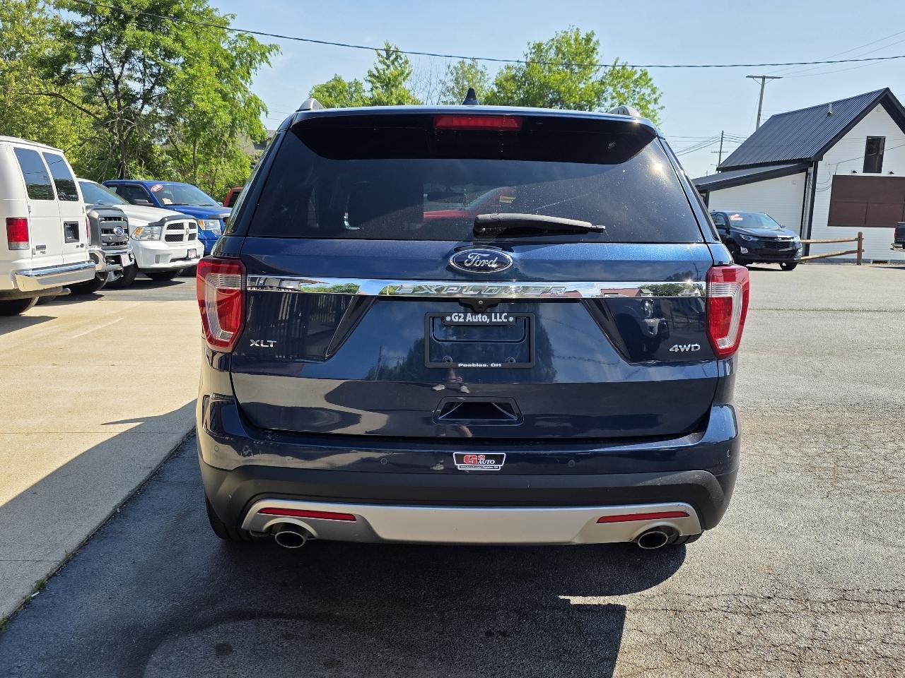 Ford Explorer 4dr XLT 2017