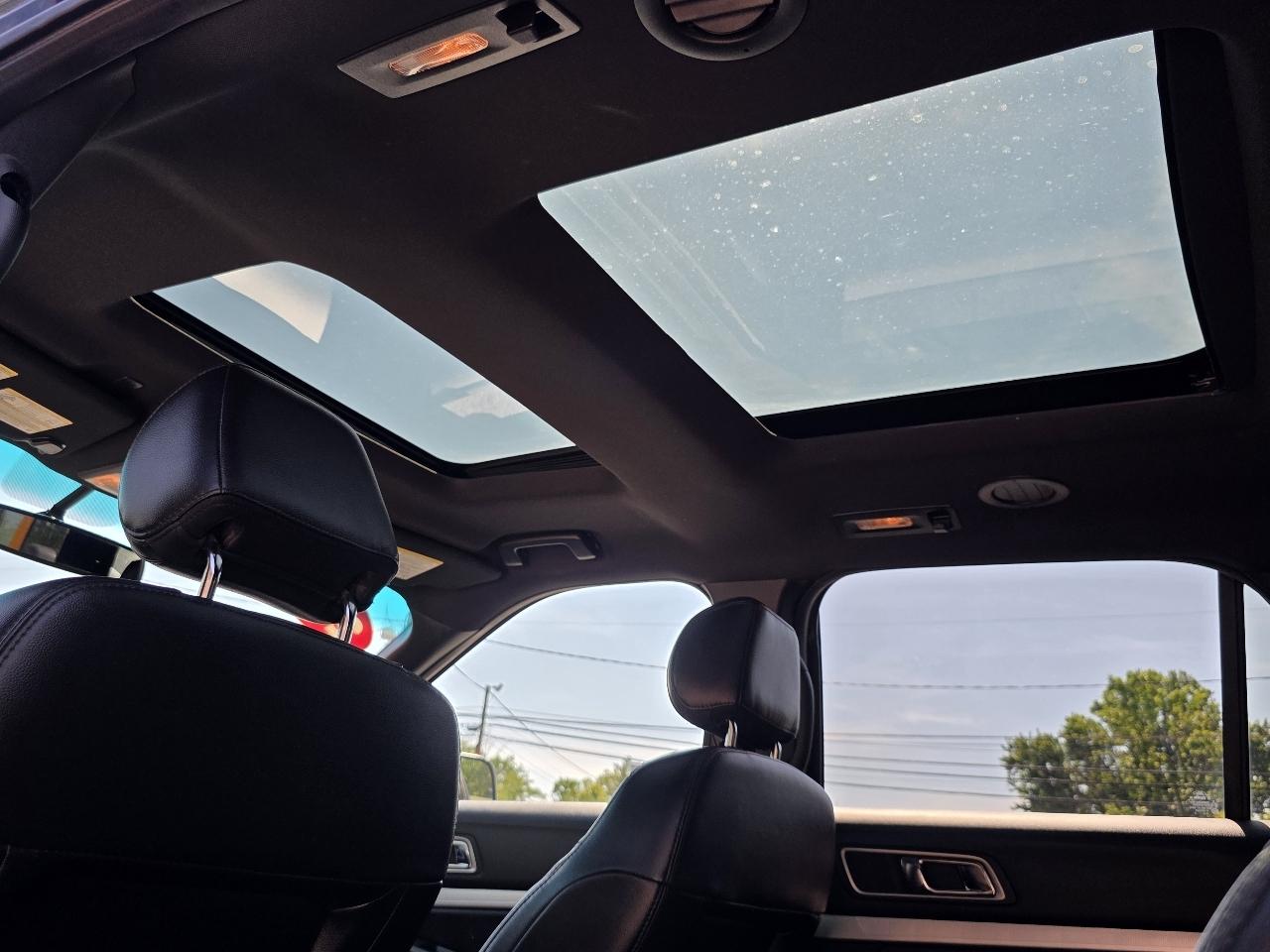 Ford Explorer 4dr XLT 2017