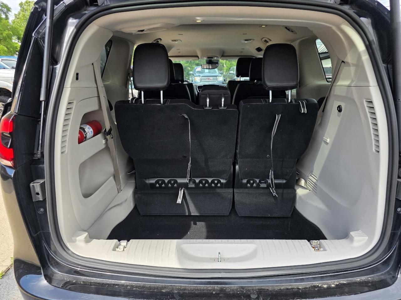 Chrysler Pacifica Touring L FWD 2024