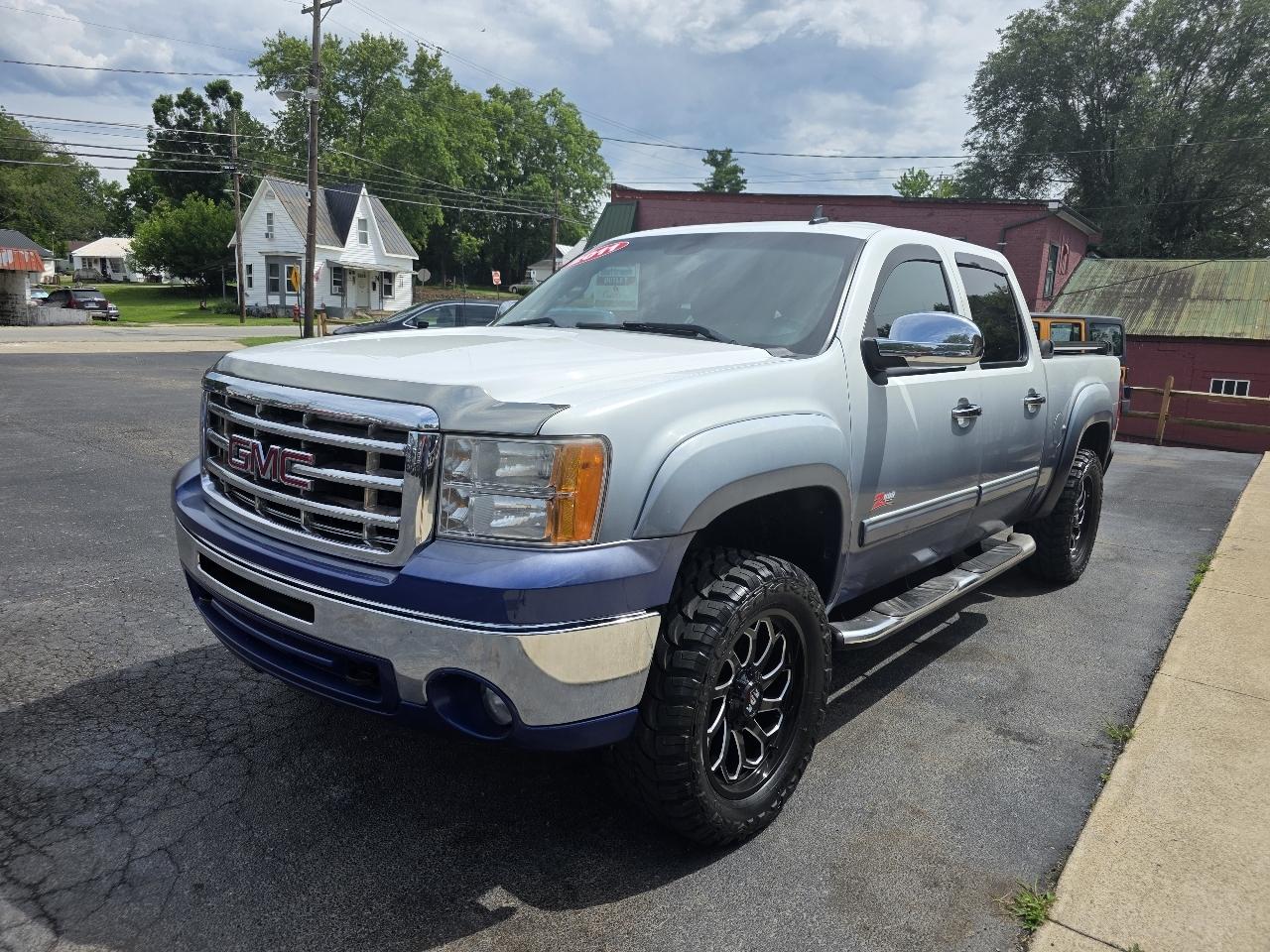 GMC Sierra 1500 4WD Crew Cab 143.5" SLE 2011