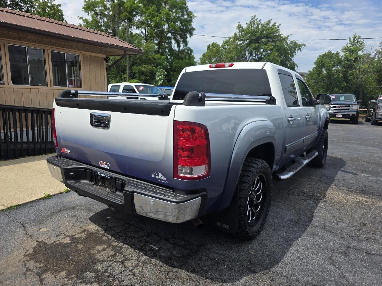 GMC Sierra 1500 4WD Crew Cab 143.5" SLE 2011