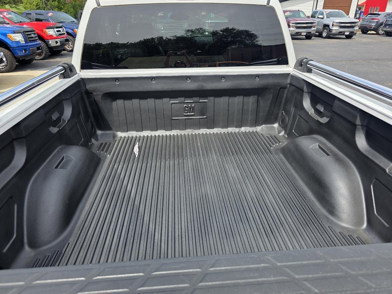GMC Sierra 1500 4WD Crew Cab 143.5" SLE 2011
