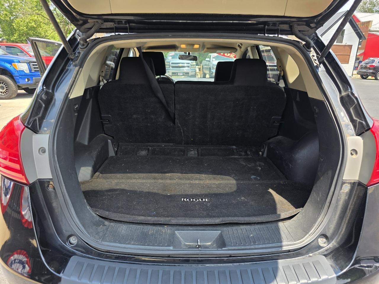 Nissan Rogue Select FWD 4dr S 2014