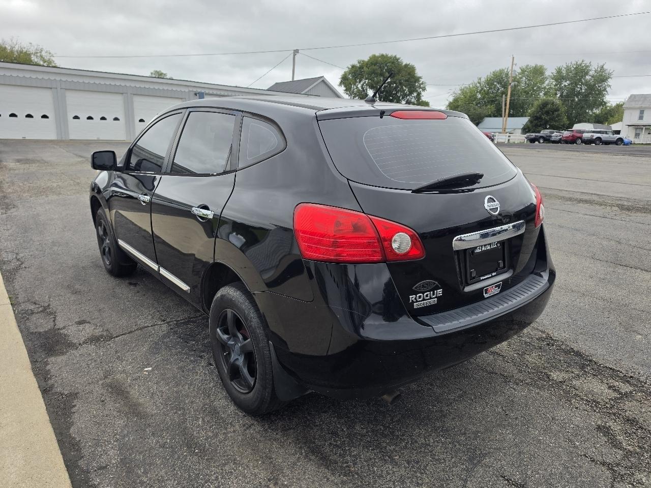 Nissan Rogue Select FWD 4dr S 2014