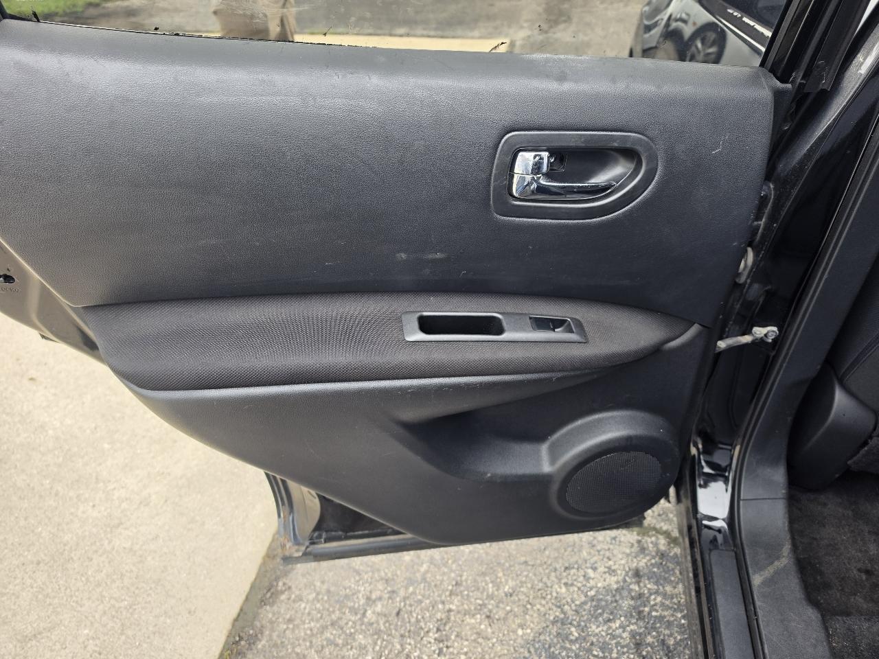 Nissan Rogue Select FWD 4dr S 2014