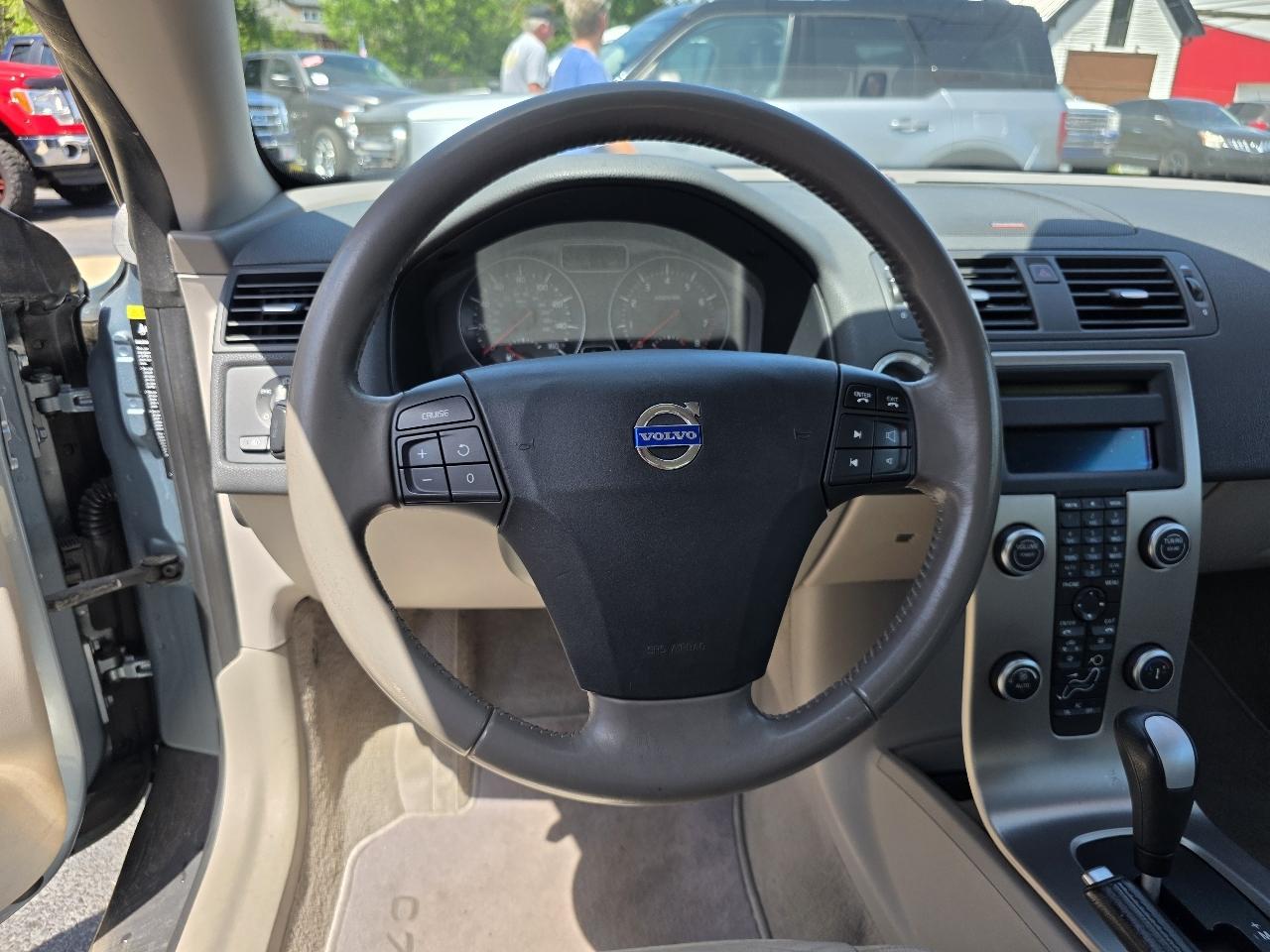 Volvo C70 2dr Conv Man 2009