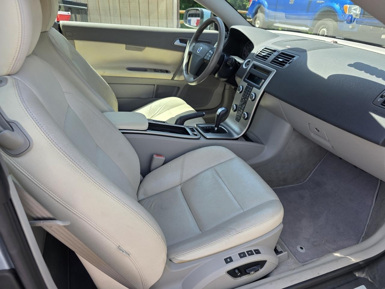 Volvo C70 2dr Conv Man 2009