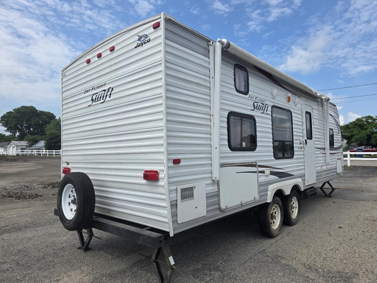 Jayco Jay Flight Swift Base 2013