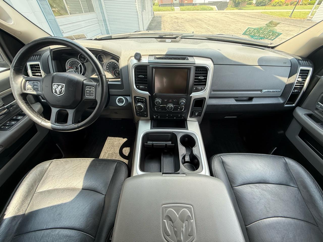 RAM 1500 4WD Crew Cab 140.5" Big Horn 2016
