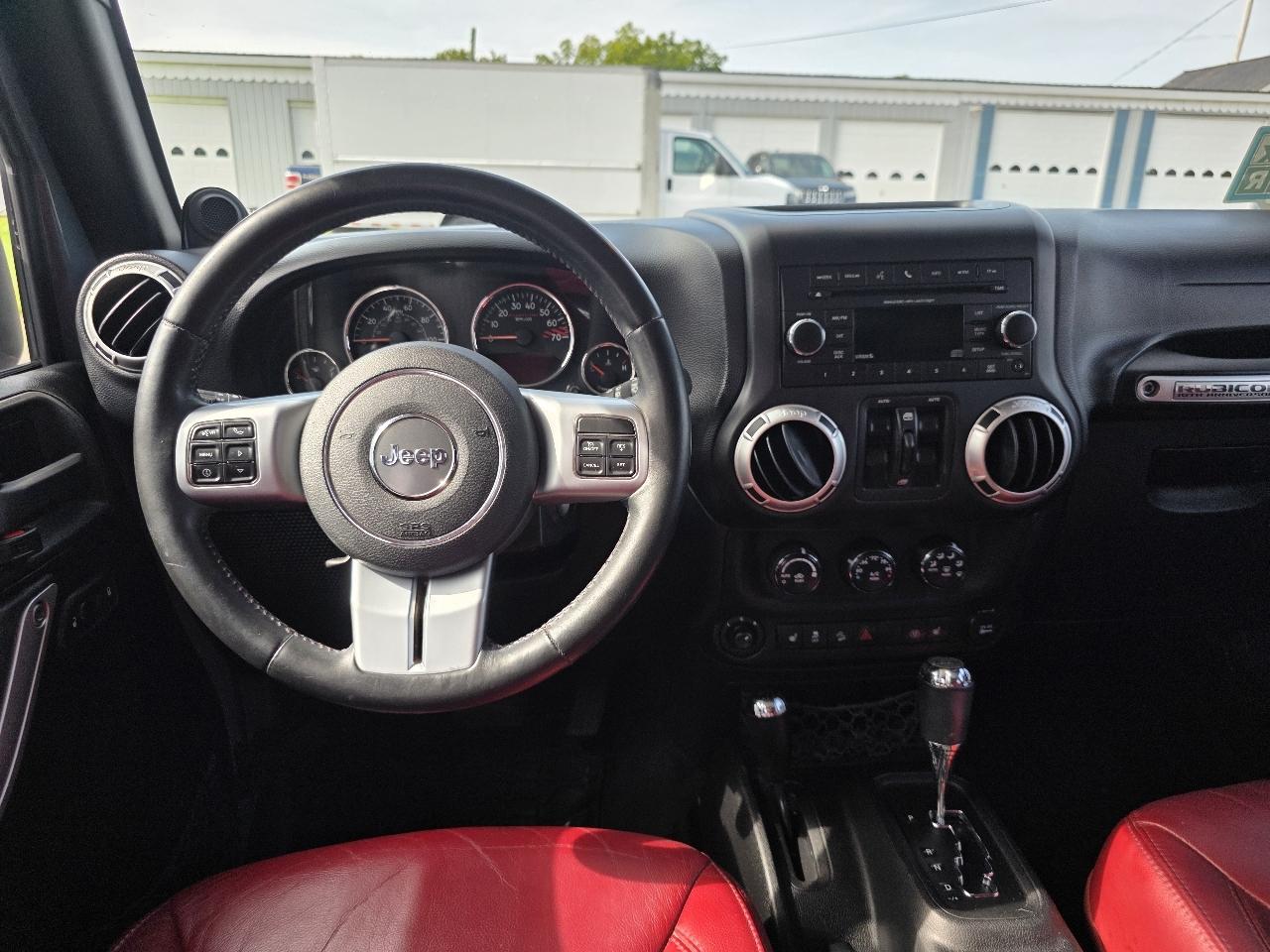 Jeep Wrangler Unlimited 4WD 4dr Rubicon 10th Anniversary 2013