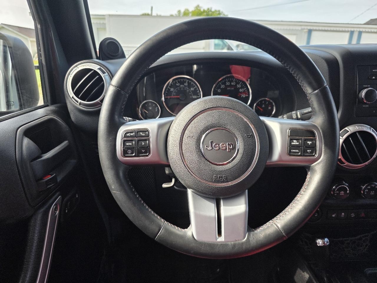 Jeep Wrangler Unlimited 4WD 4dr Rubicon 10th Anniversary 2013