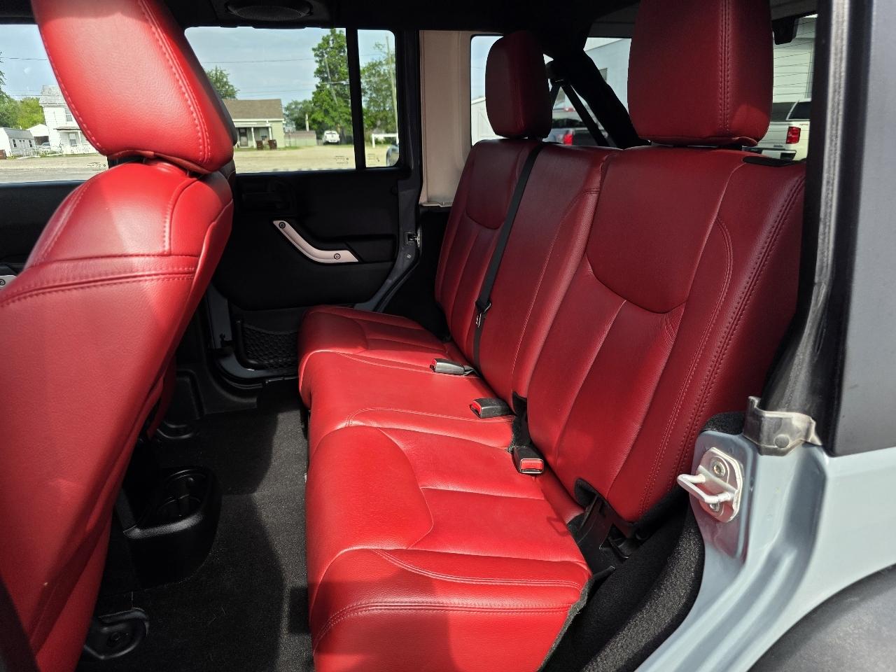 Jeep Wrangler Unlimited 4WD 4dr Rubicon 10th Anniversary 2013