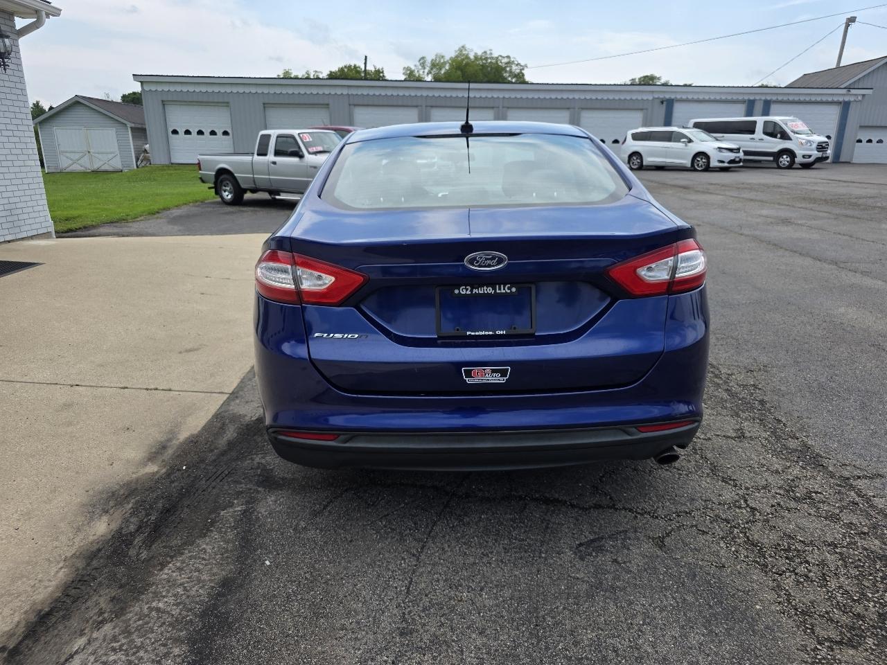 Ford Fusion 4dr Sdn S FWD 2016