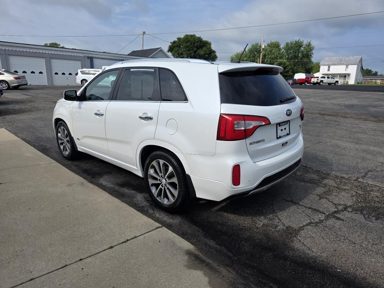 Kia Sorento AWD 4dr V6 SX 2015