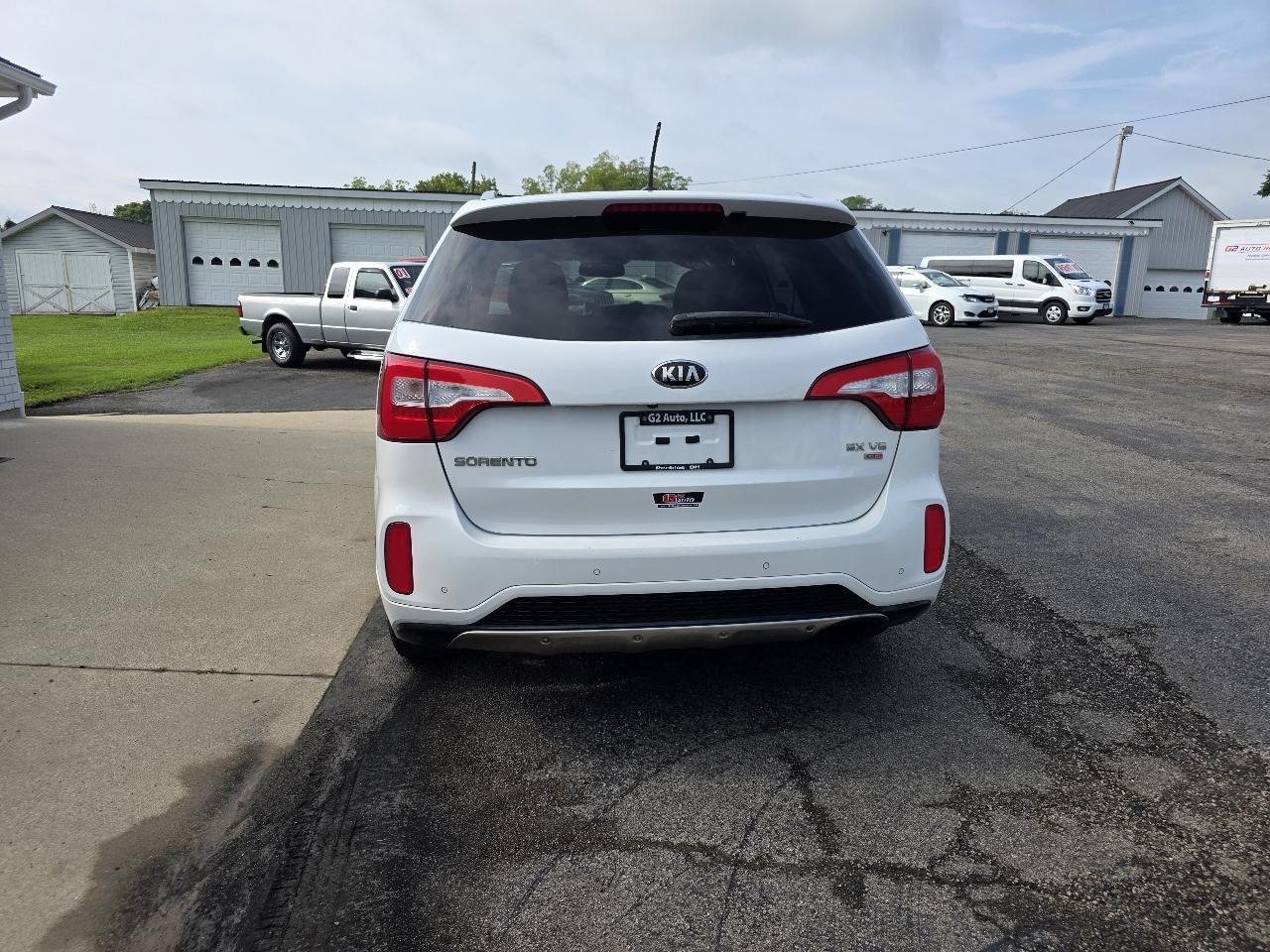 Kia Sorento AWD 4dr V6 SX 2015