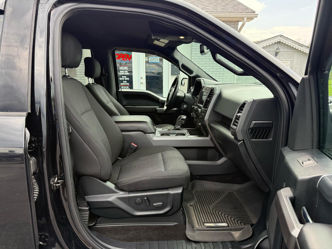 Ford F-150 4WD SuperCab 133" XLT 2020