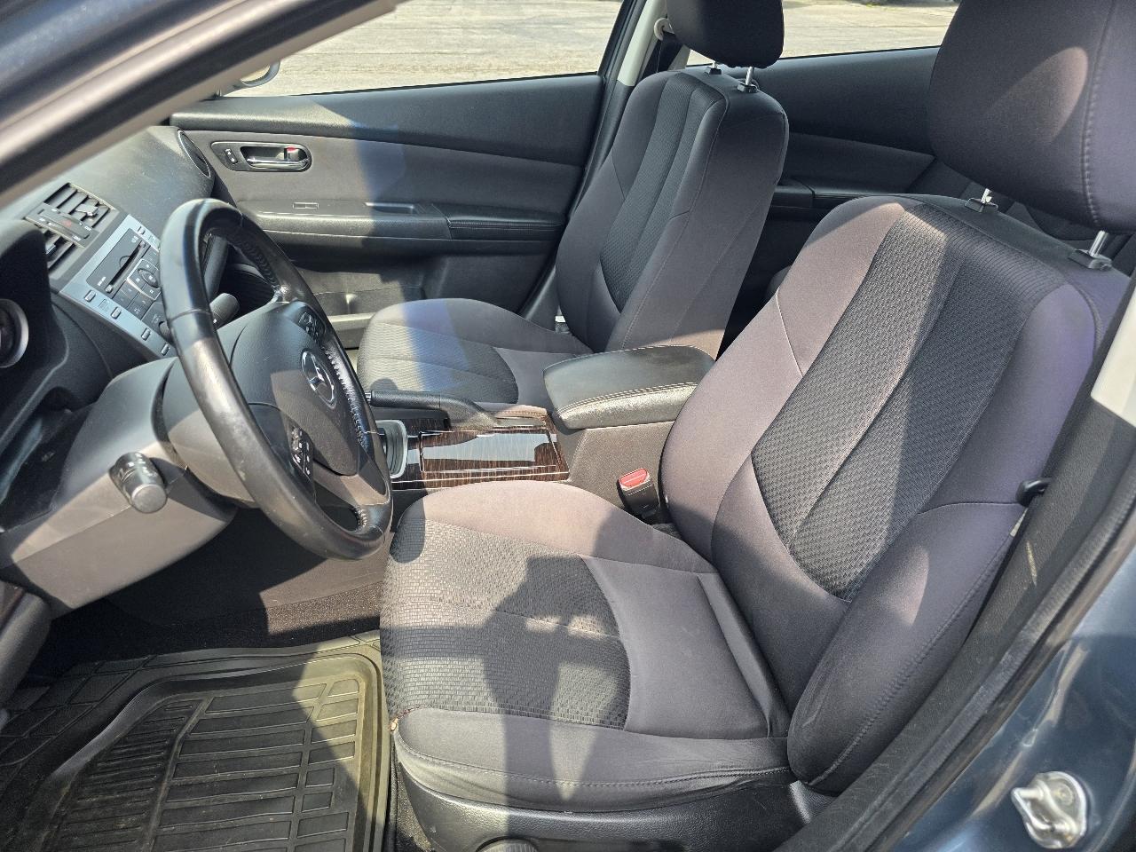 Mazda MAZDA6 4dr Sdn Auto i Touring 2012