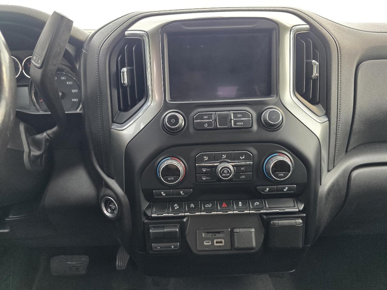 Chevrolet Silverado 1500 4WD Crew Cab 147" LT w/1LT 2021