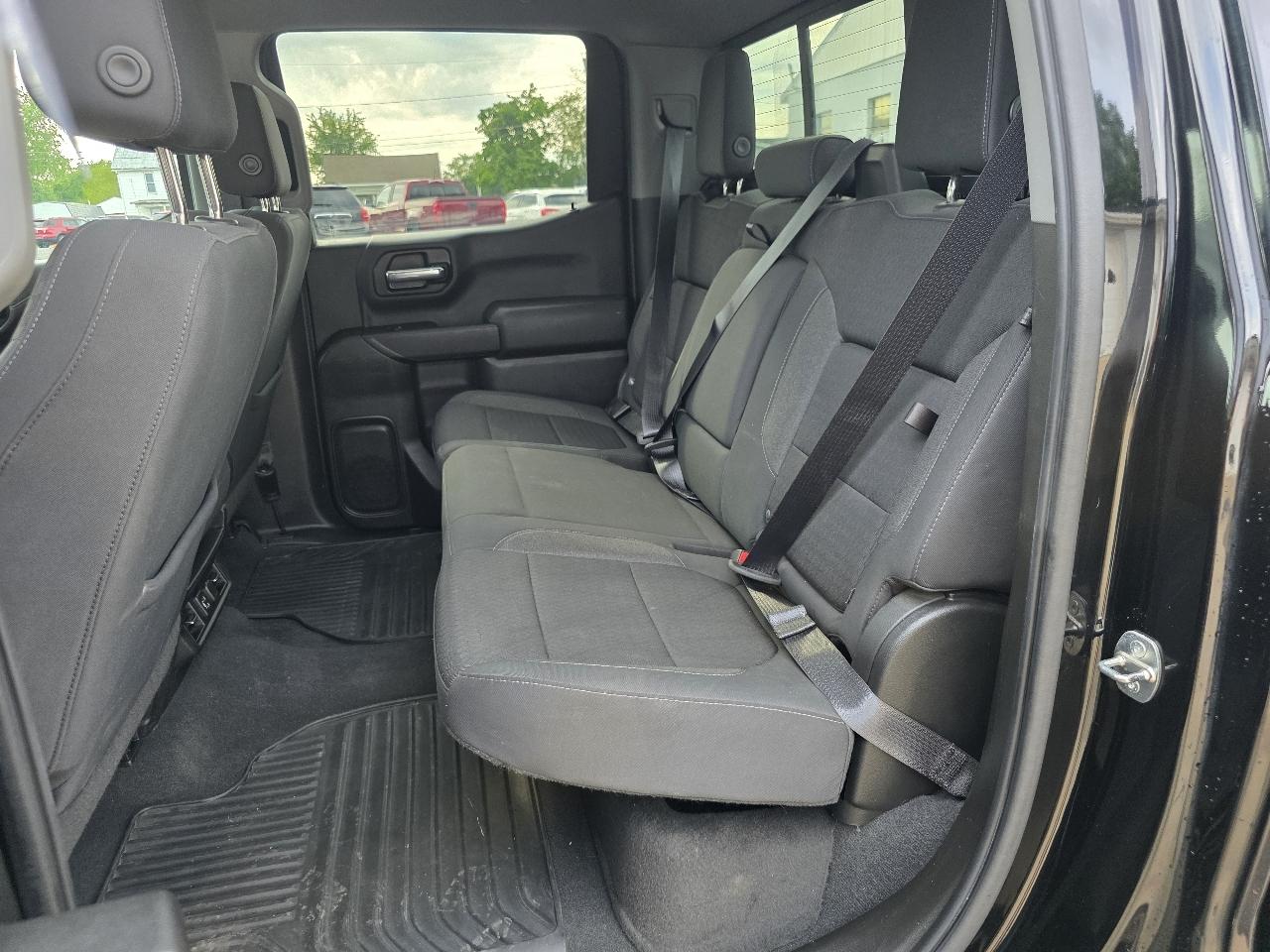 Chevrolet Silverado 1500 4WD Crew Cab 147" LT w/1LT 2021