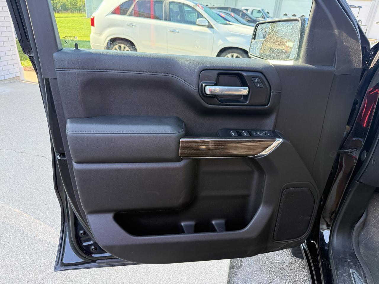 Chevrolet Silverado 1500 4WD Crew Cab 157" LT 2020