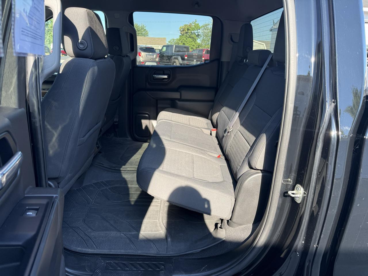 Chevrolet Silverado 1500 4WD Crew Cab 157" LT 2020