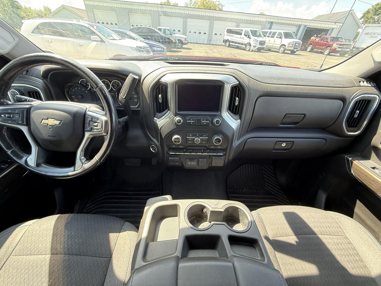Chevrolet Silverado 1500 4WD Crew Cab 147" LT 2019
