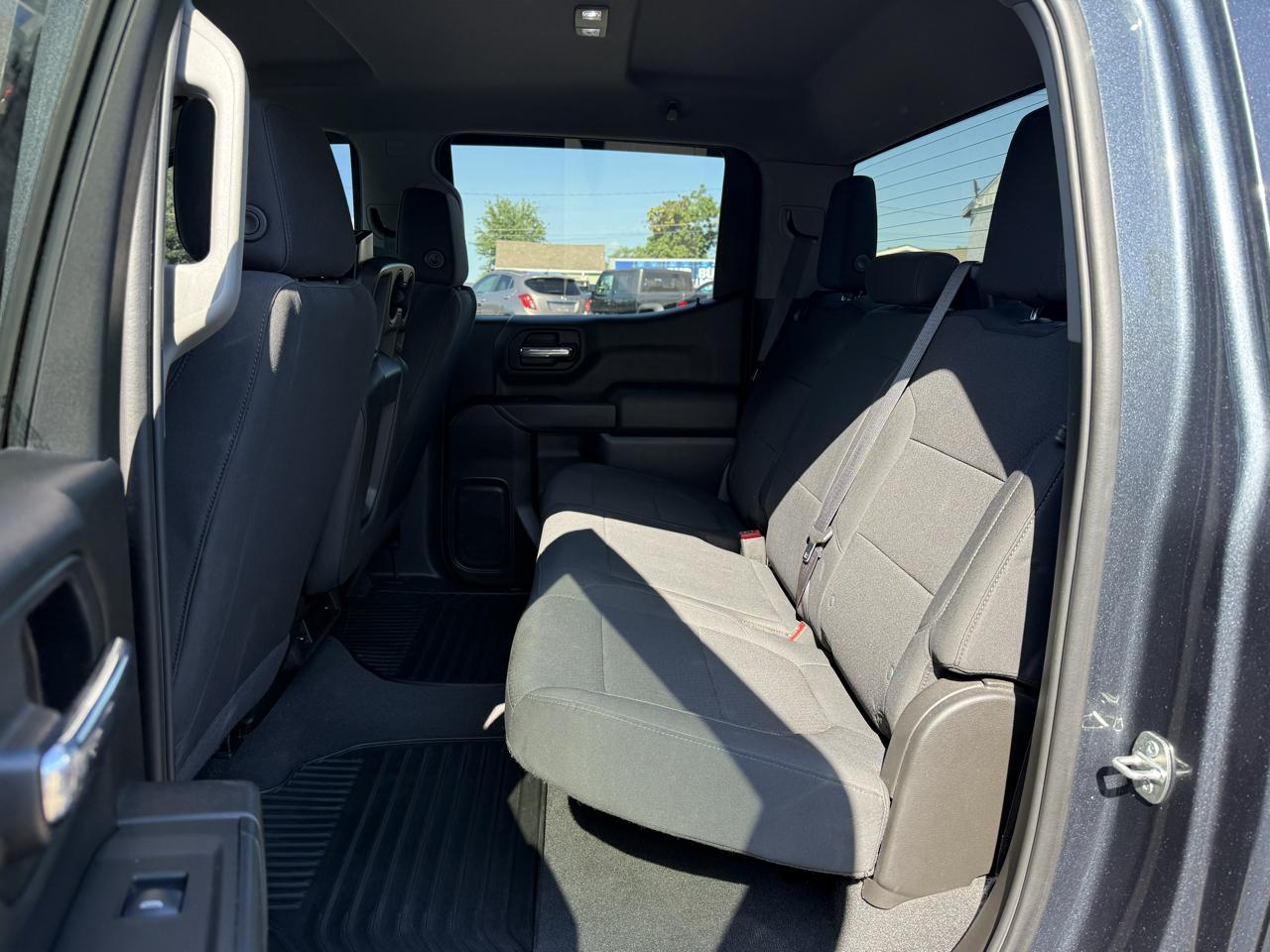 Chevrolet Silverado 1500 4WD Crew Cab 147" Custom Trail Boss 2020