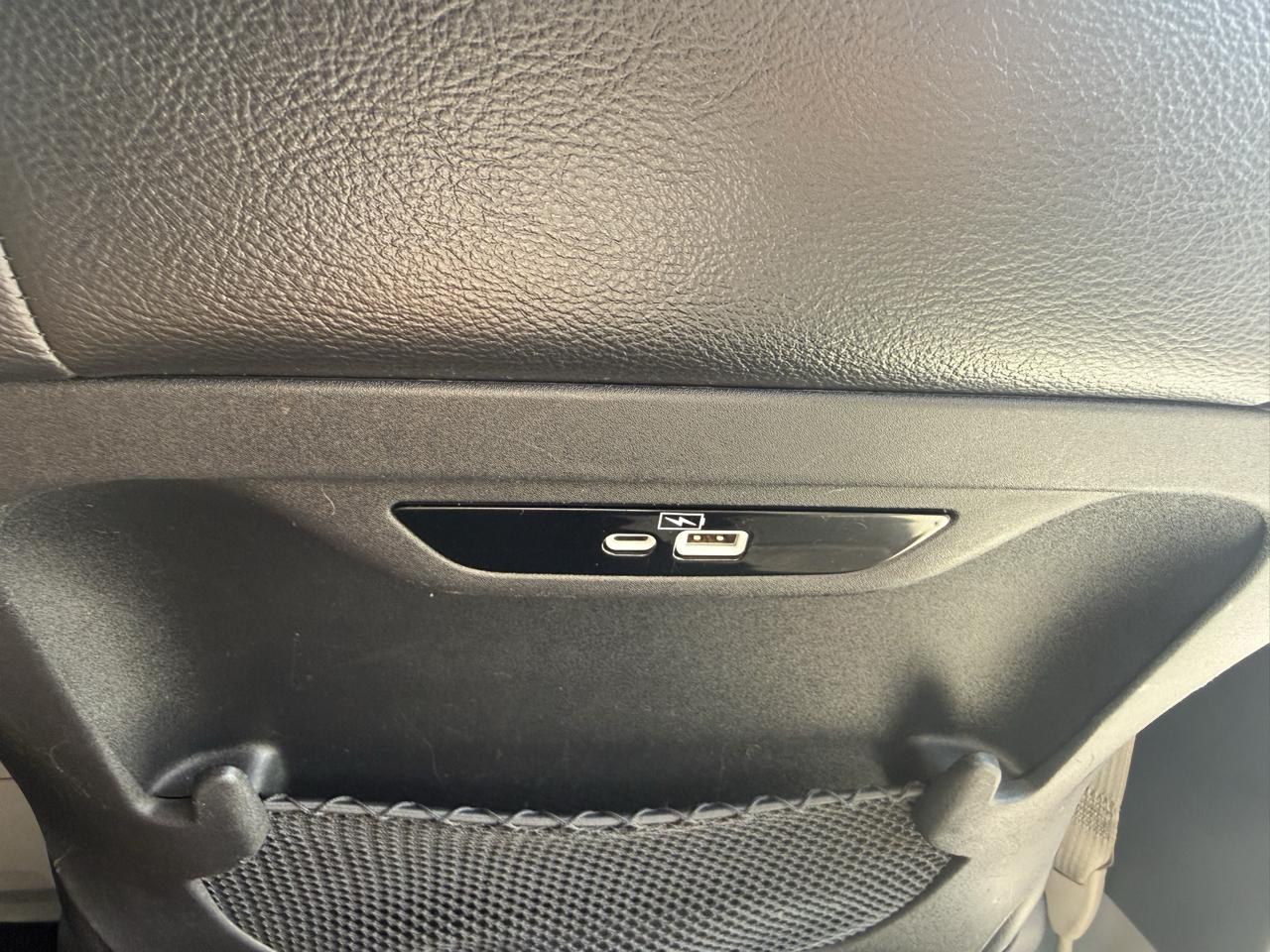 Chrysler Pacifica Touring L FWD 2022