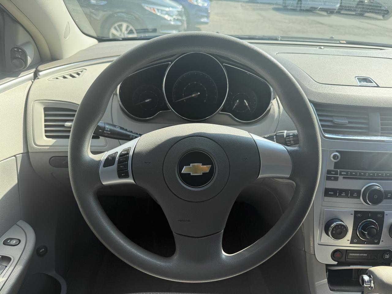 Chevrolet Malibu 4dr Sdn LS w/1LS 2009