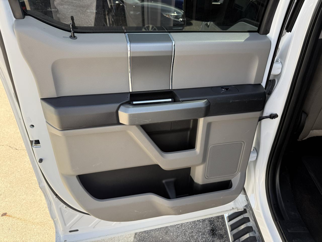 Ford F-150 Lariat 4WD SuperCrew 5.5' Box 2018