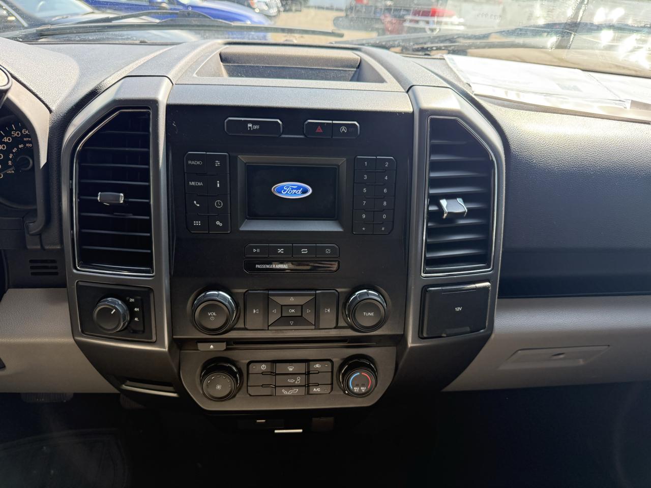 Ford F-150 Lariat 4WD SuperCrew 5.5' Box 2018