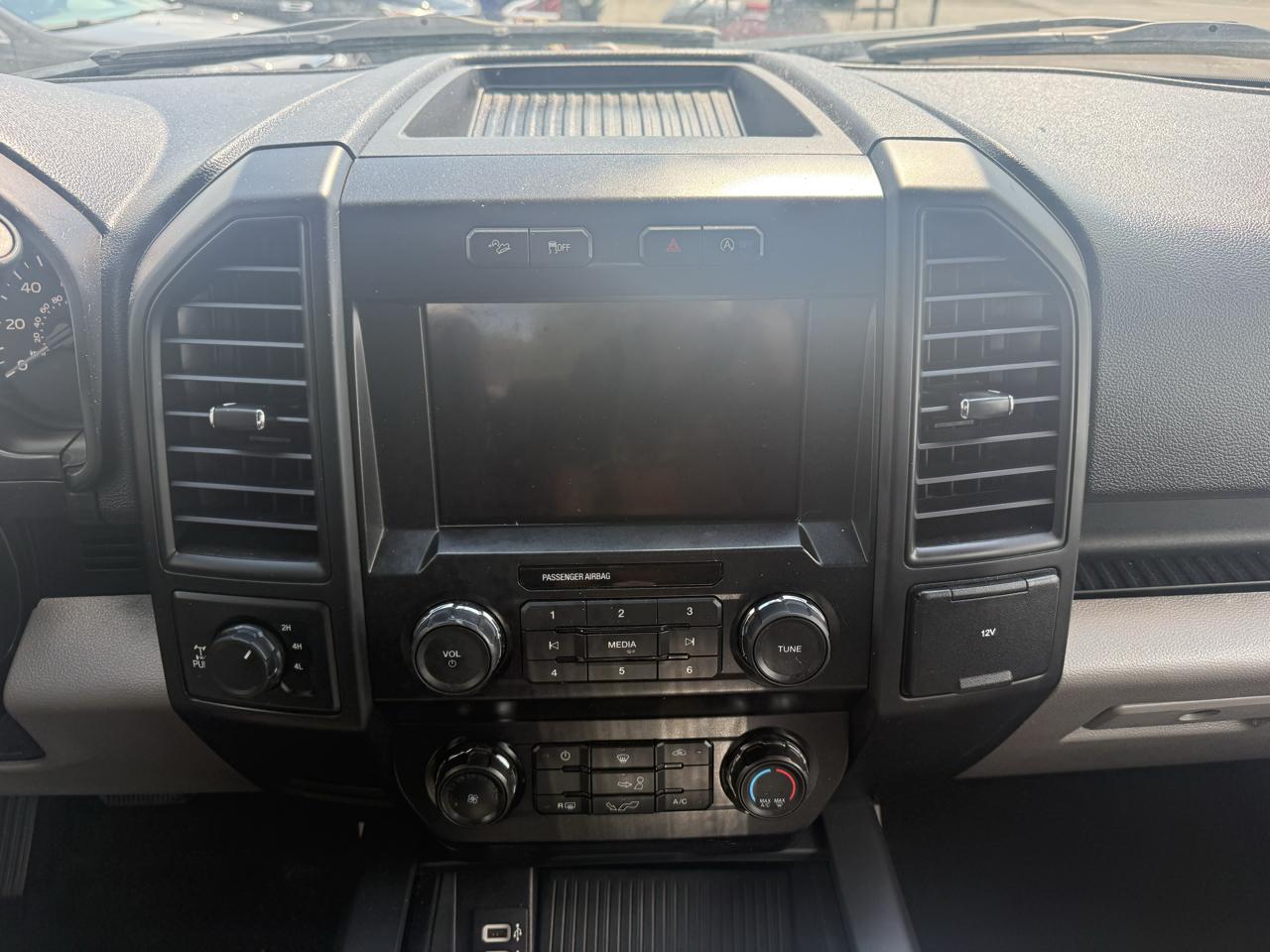 Ford F-150 XL 4WD SuperCrew 5.5' Box 2019