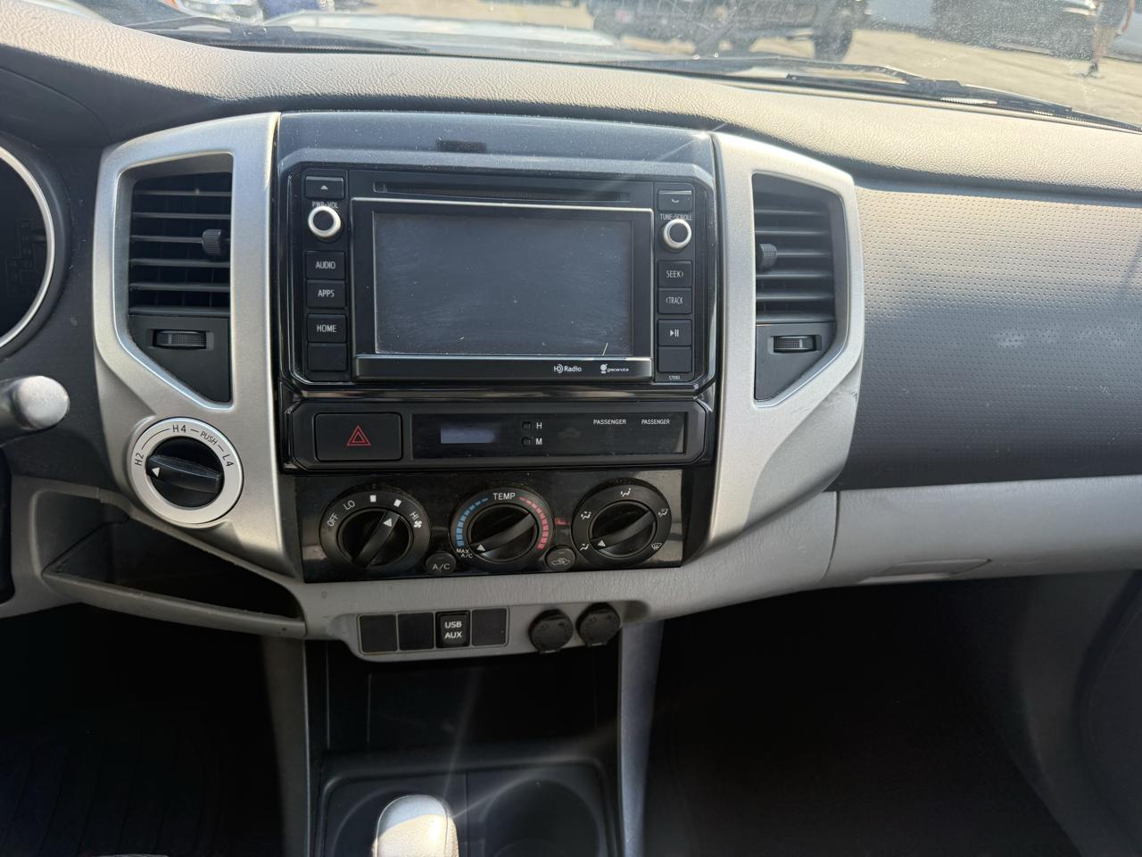 Toyota Tacoma 4WD Double Cab LB V6 AT (Natl) 2014