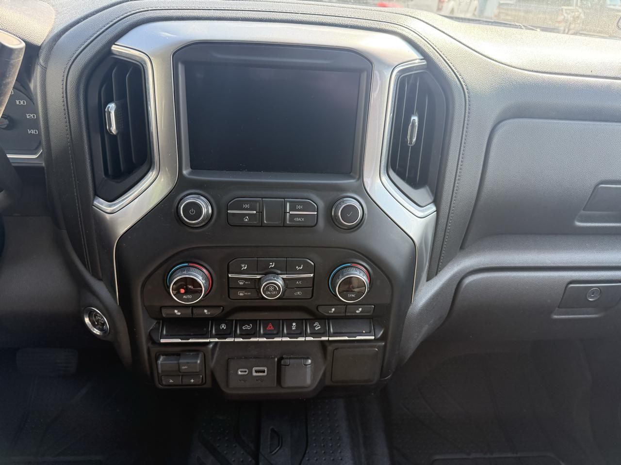 Chevrolet Silverado 1500 4WD Crew Cab 147" RST 2019