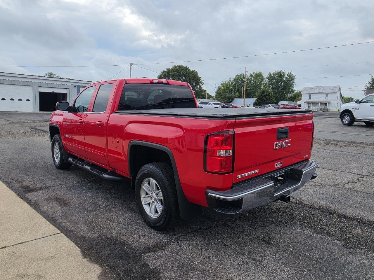 GMC Sierra 1500 4WD Double Cab 143.5" SLE 2016