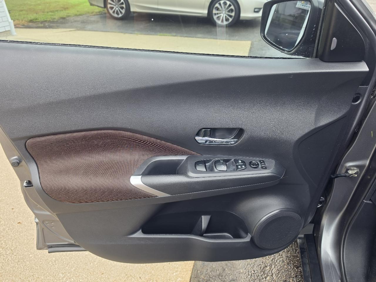 Nissan Kicks SR FWD 2021