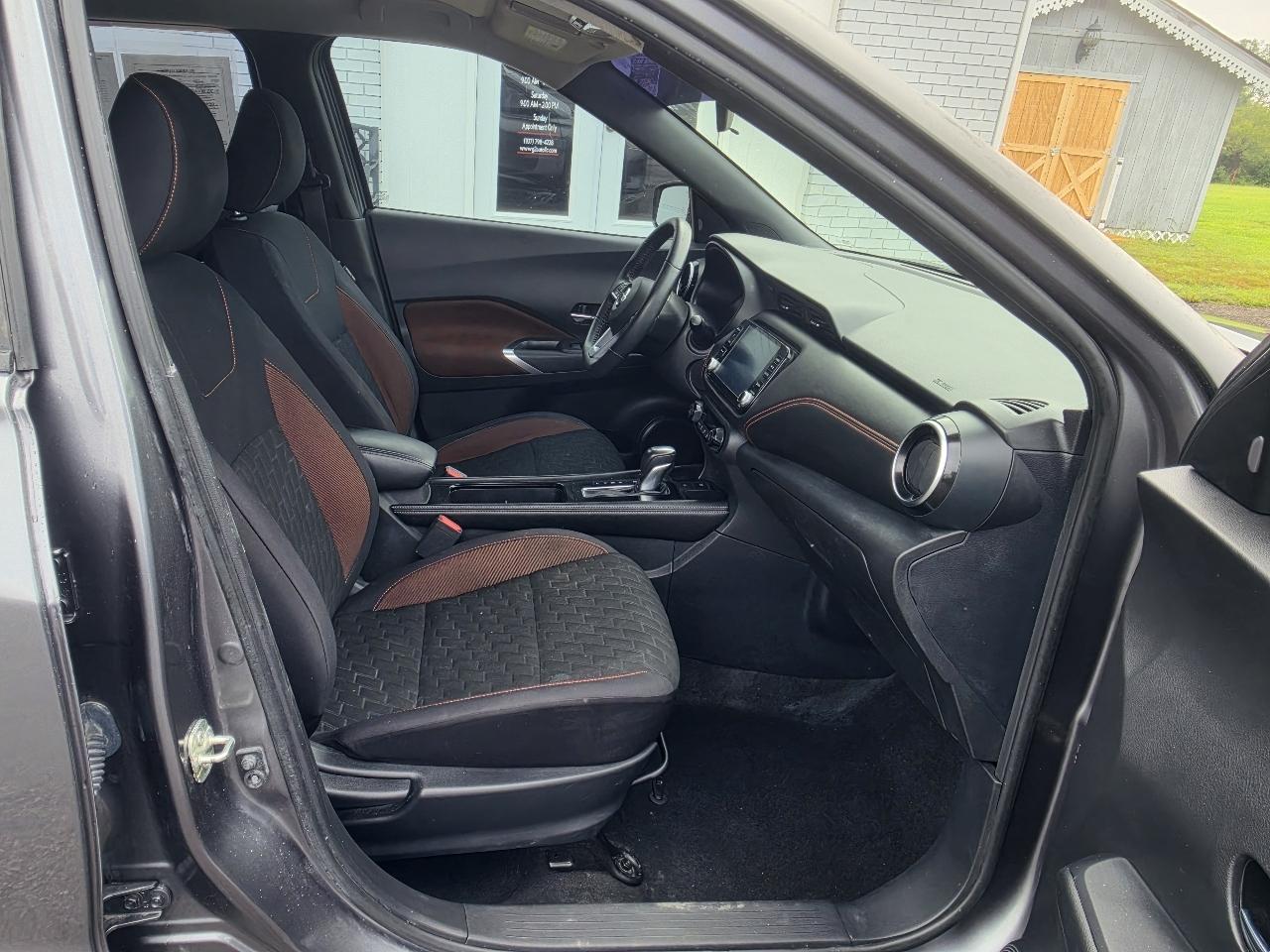 Nissan Kicks SR FWD 2021